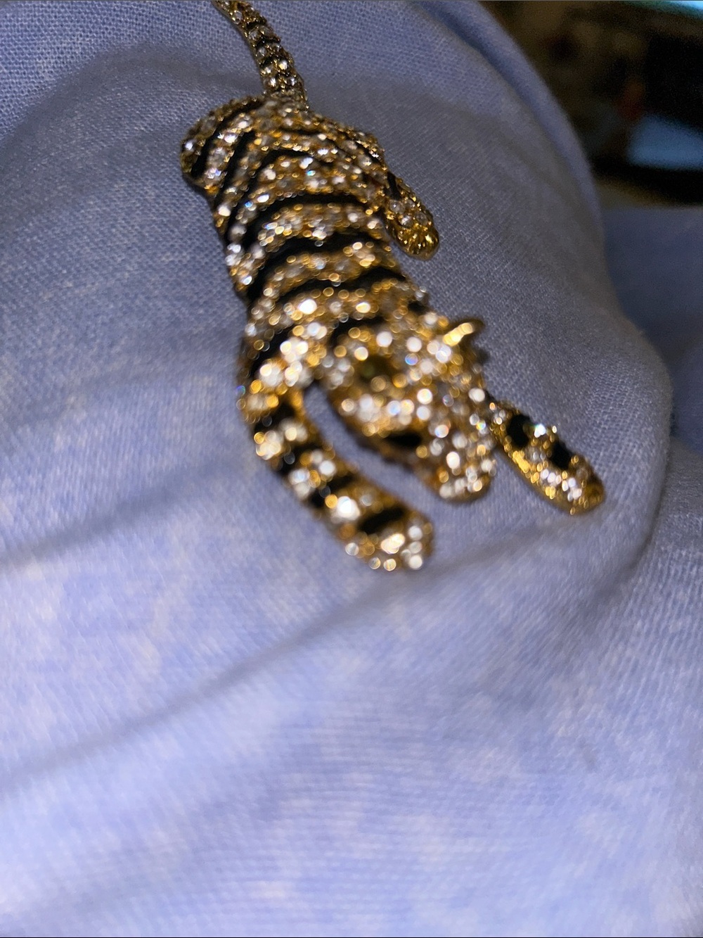 Gold Crystal Tiger Brooch with Black Stripe Detail - Picture 5 of 7